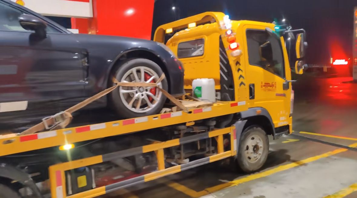 遂宁行车途中遇到突发状况该如何呼叫道路救援？